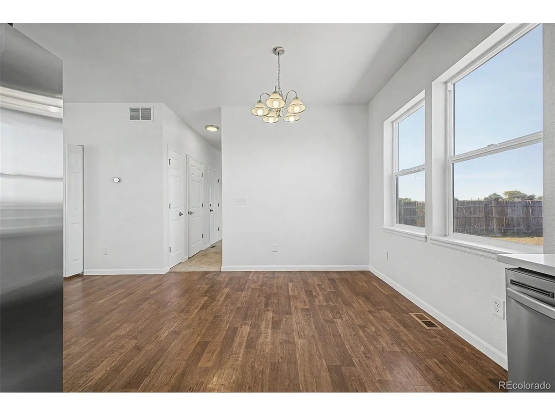 Photo of 1283 4th Ave