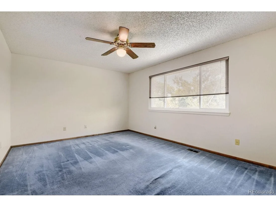 Photo of 6254 Laguna Cir