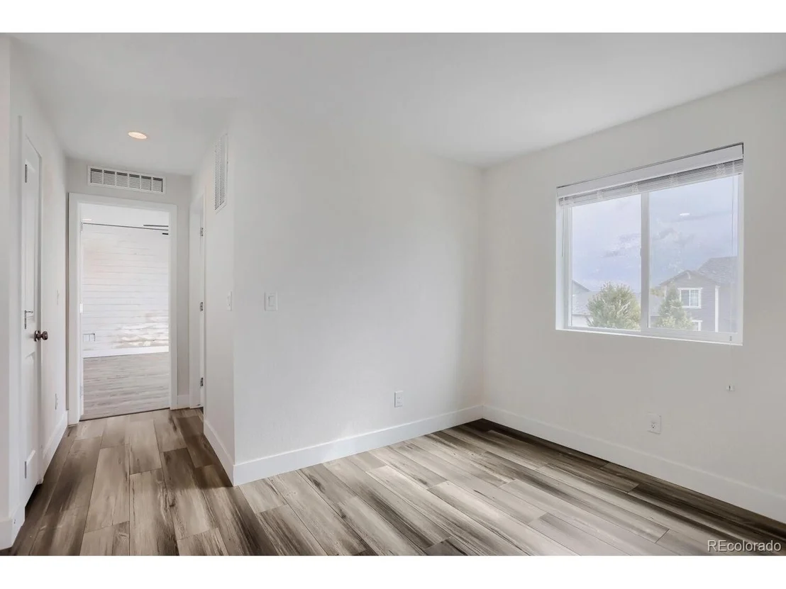 Photo of 12744 Crane River Dr