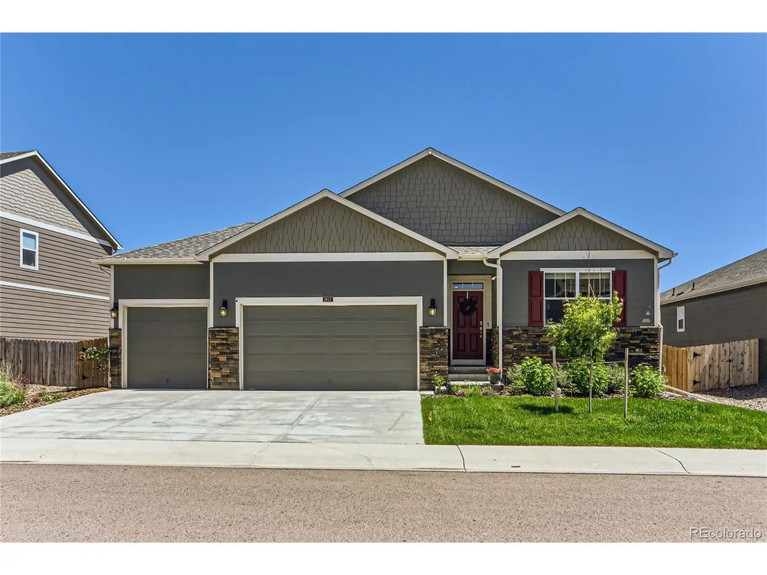 Photo of 1617 Clarendon Dr