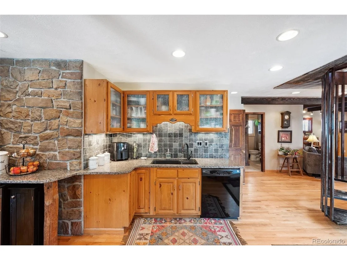 Photo of 266 Lodgepole Dr