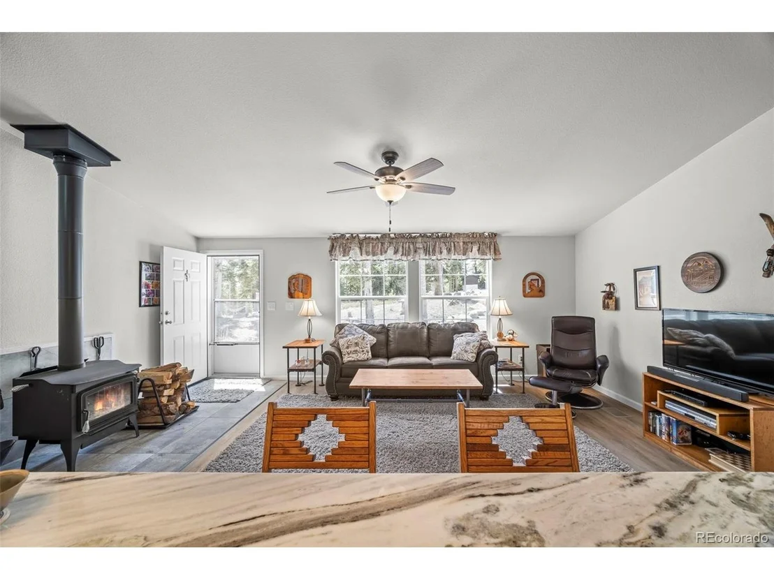 Photo of 37 Mountain View Dr