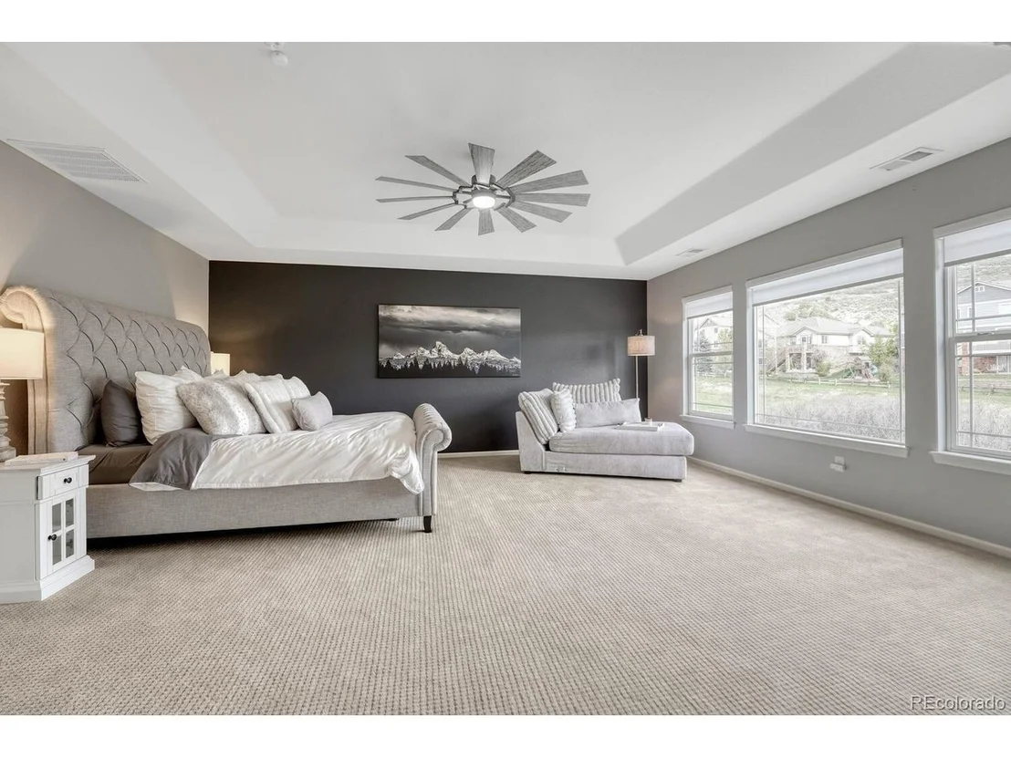Photo of 5010 Persimmon Ln
