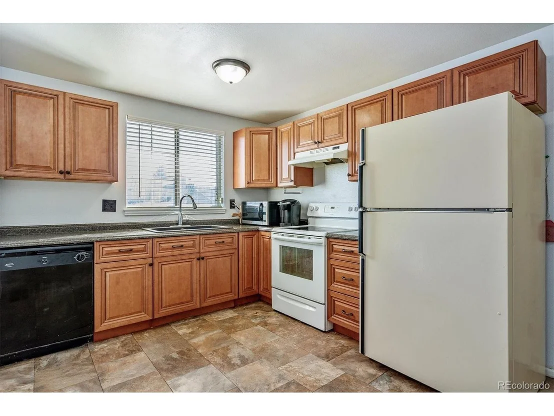 Photo of 5155 Deephaven Ct