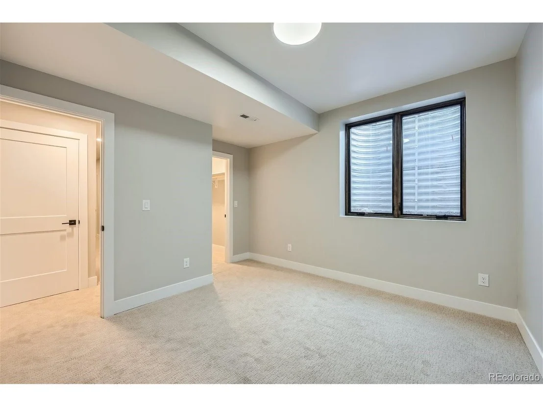 Photo of 2600 Lupine Ln
