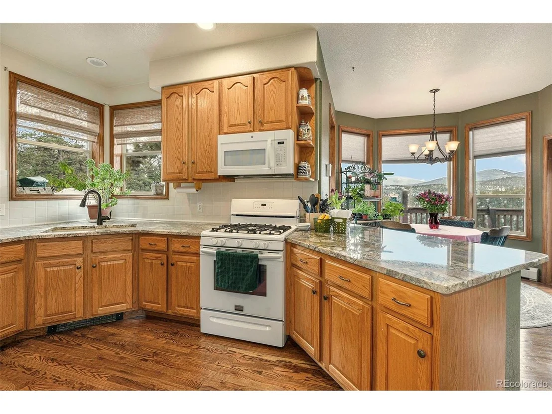 Photo of 299 Long Ridge Dr