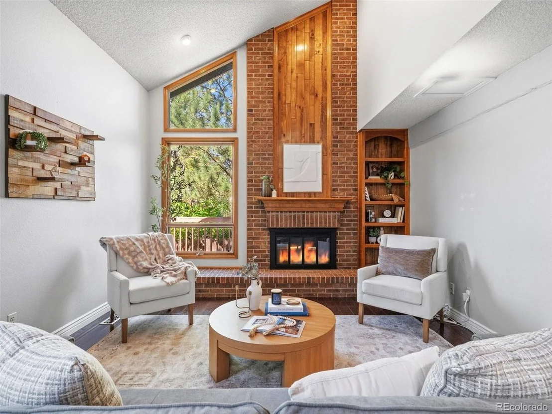 Photo of 8159 Lodgepole Trl