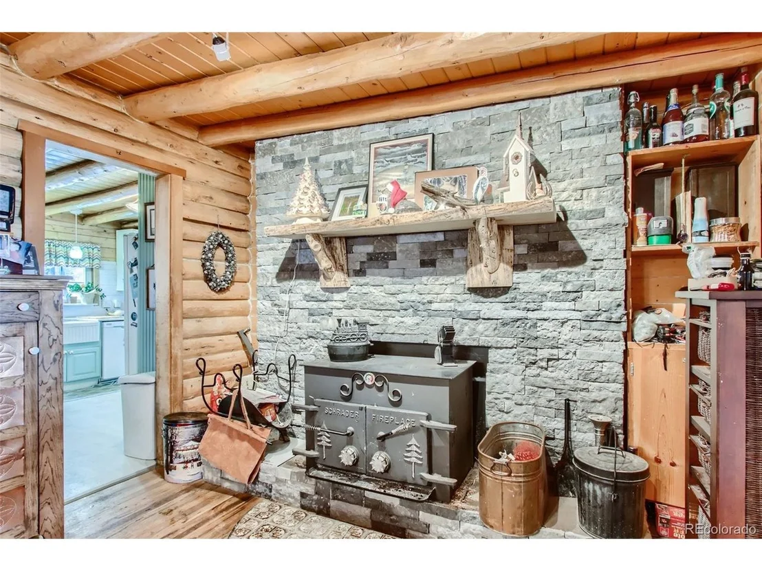 Photo of 485 Feldspar Rd