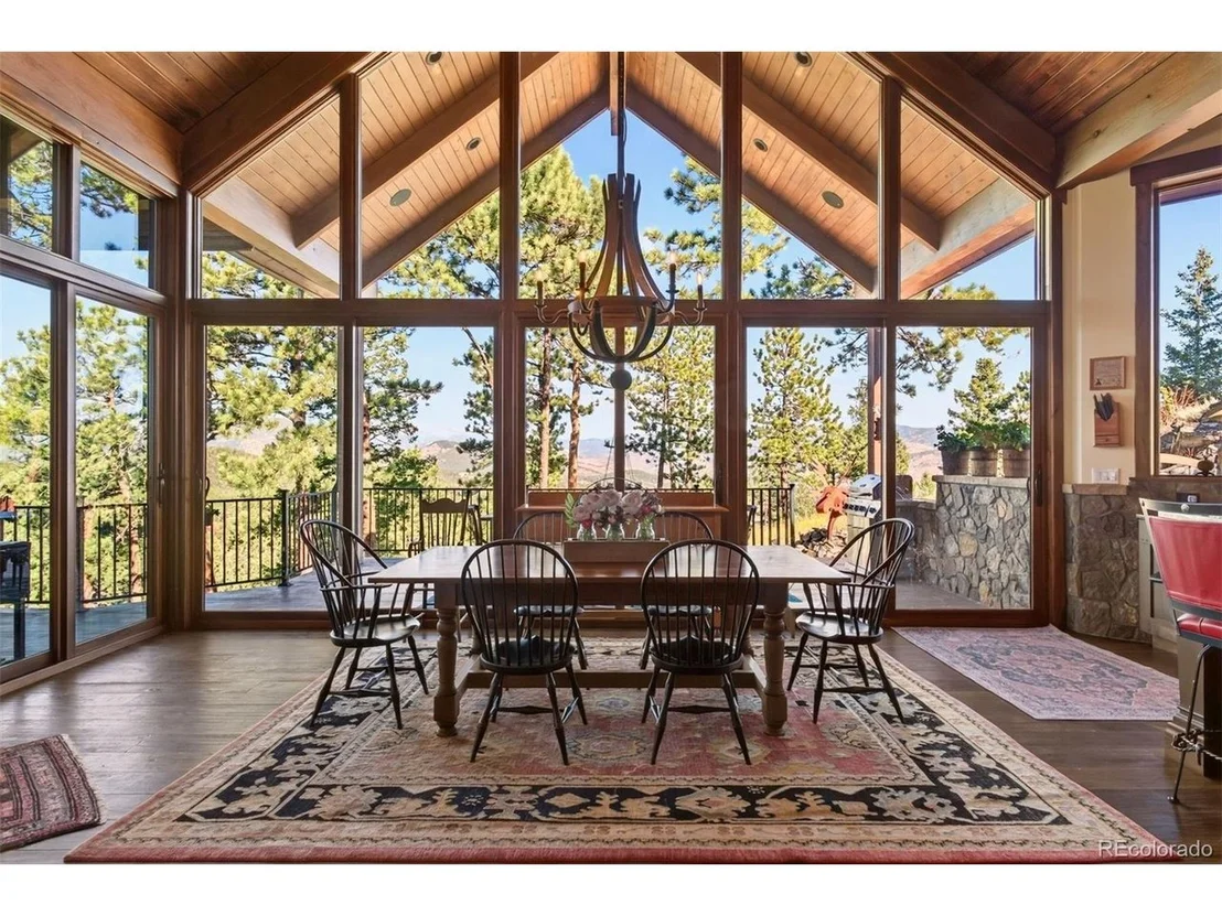 Photo of 1028 Blue Grass Trl