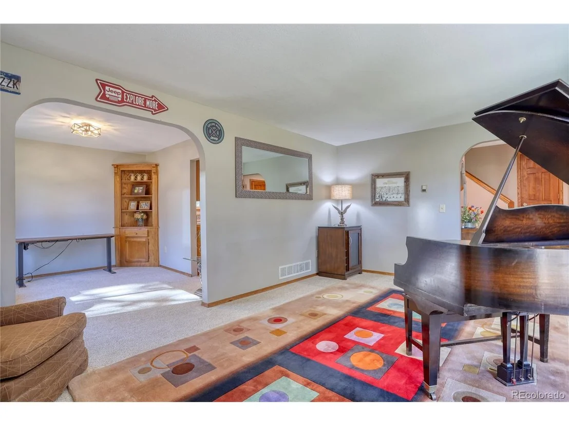 Photo of 37700 Sable Ridge Rd