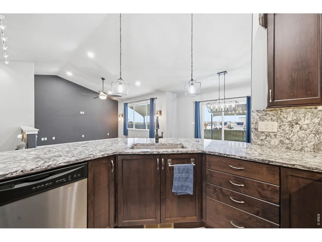 Photo of 347 Linden Oaks Dr