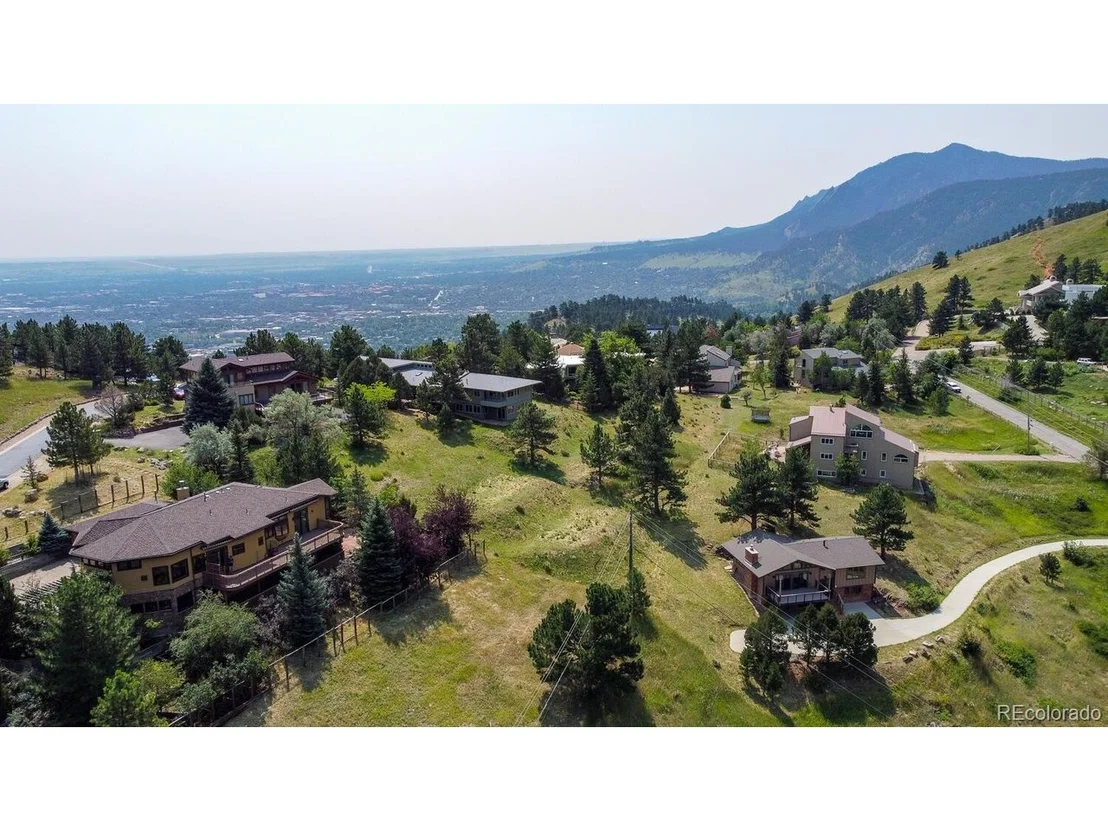 Photo of 177 Boulder View Ln