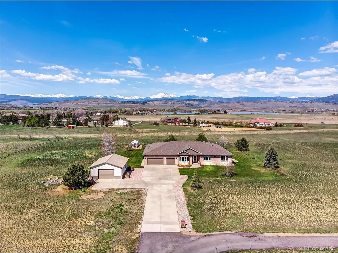 Photo of 9671 Yellowstone Rd