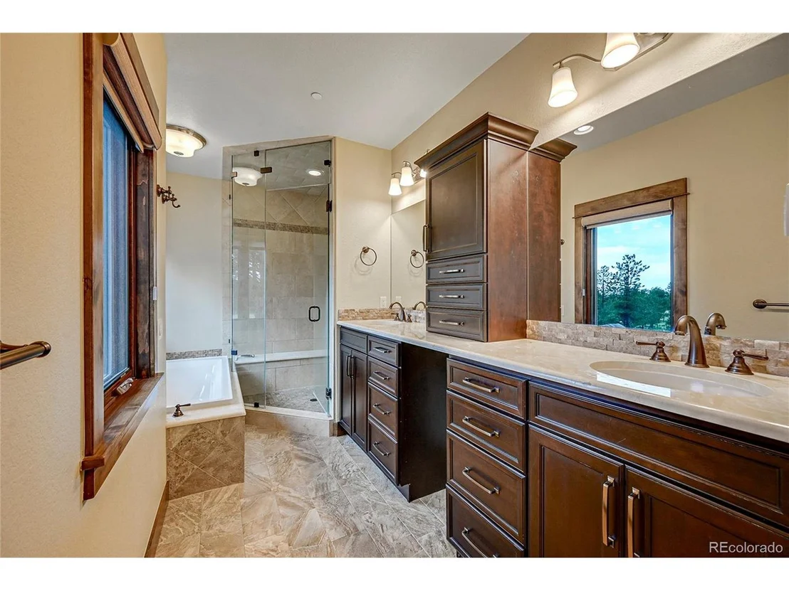 Photo of 33530 Mount Wilson Trl