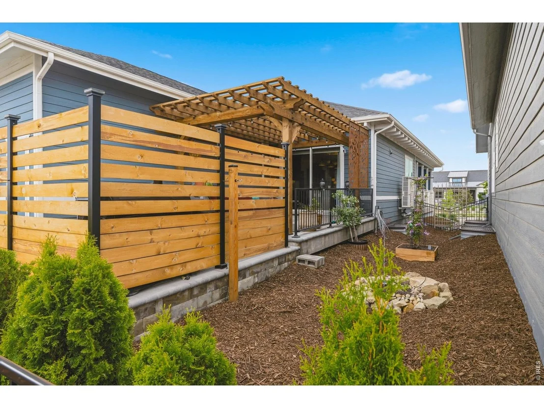 Photo of 2033 Squib Ln