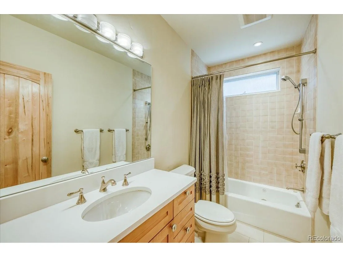 Photo of 88 Masters Dr