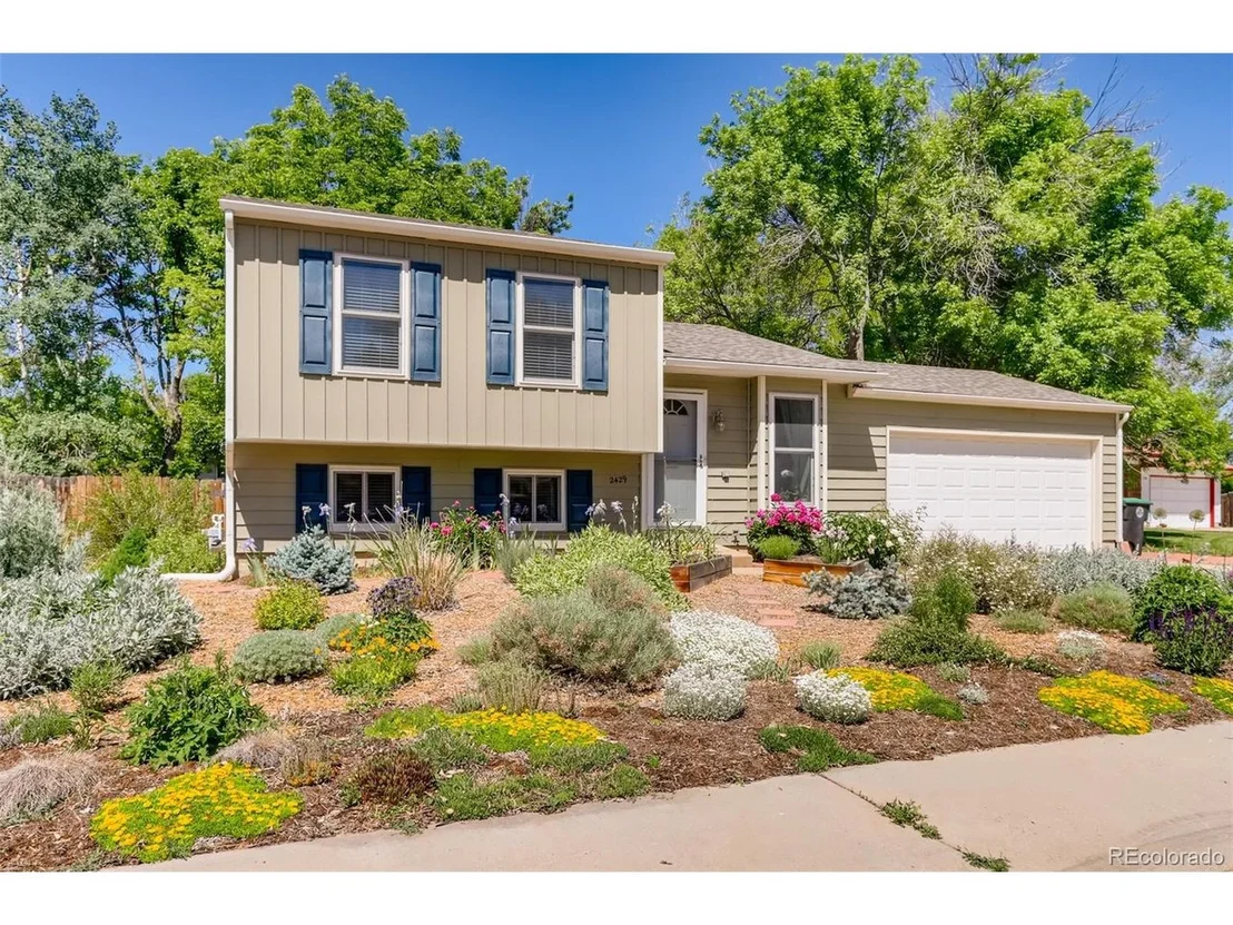 Photo of 2429 Dodd Ln
