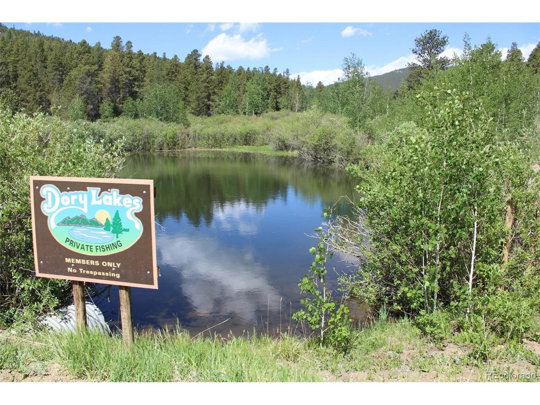 Photo of 142 Lodge Pole Dr