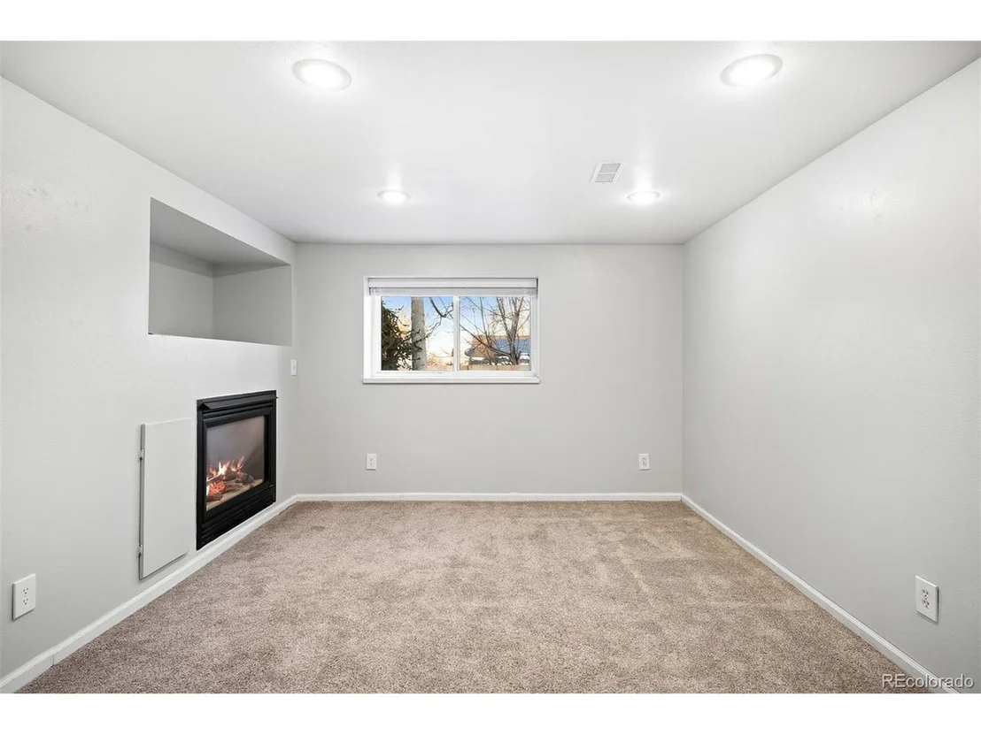 Photo of 9293 W 90th Cir