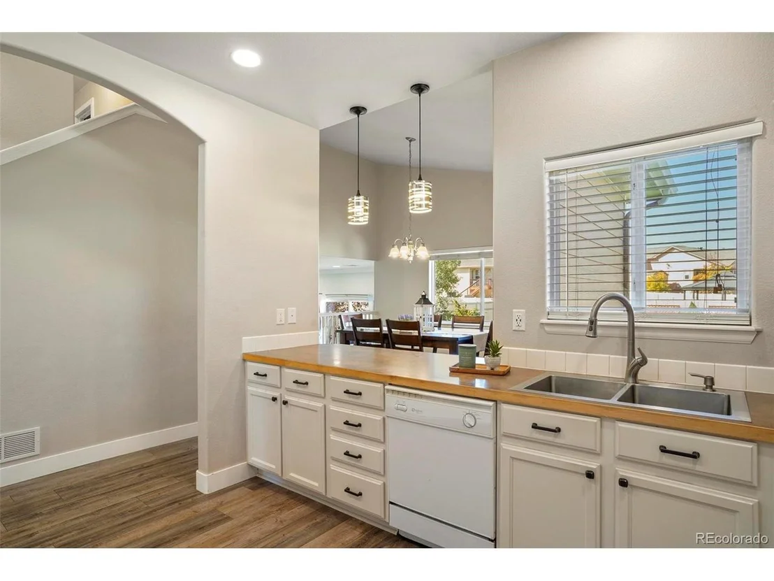 Photo of 5215 Ruby Ave