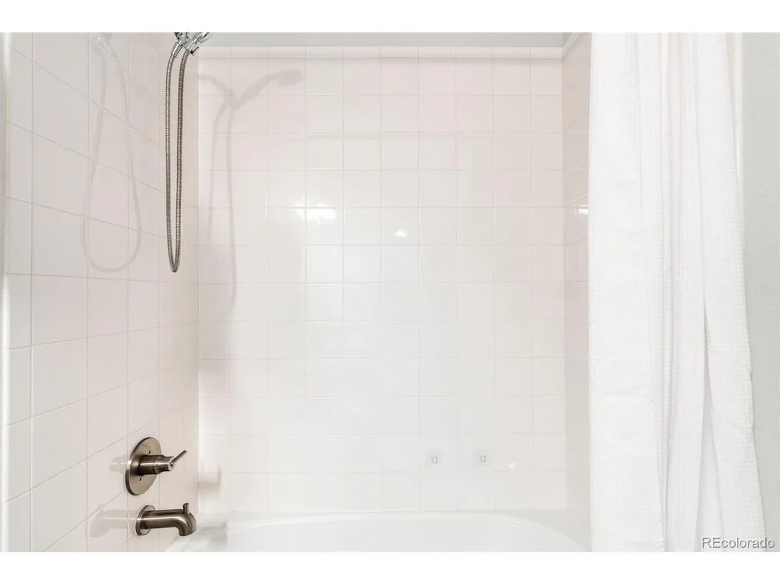Photo of 353 Mount Rainier St