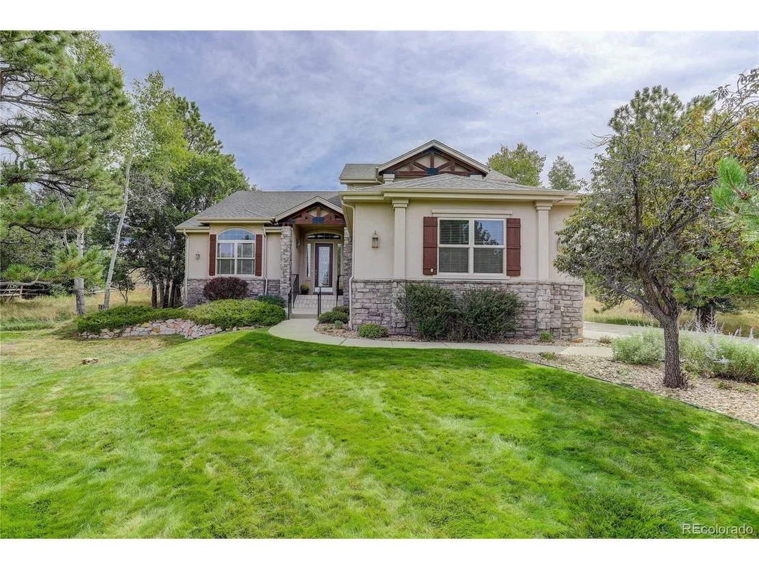Photo of 7581 Nuthatch Cir