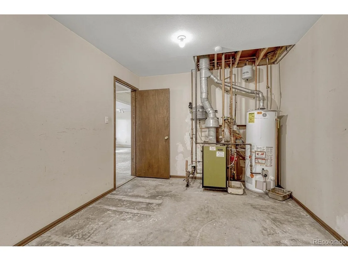 Photo of 345 Scrub Oak Way