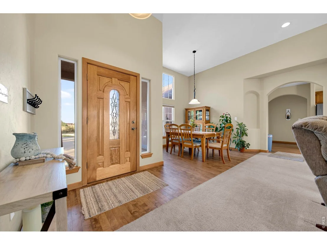 Photo of 48 Bachar Dr