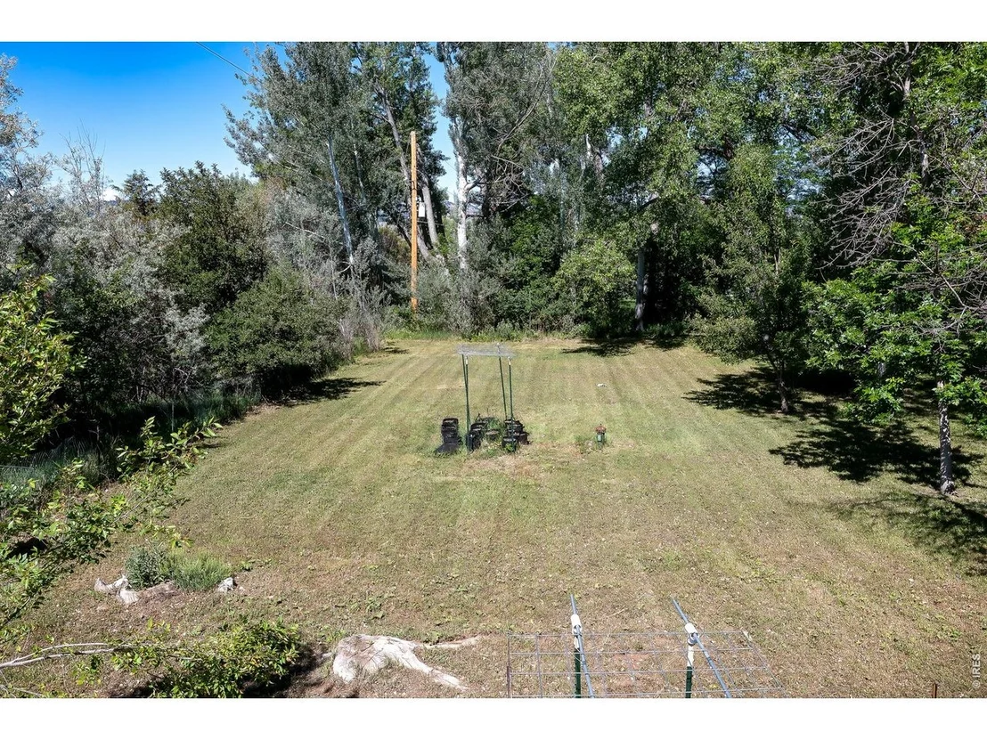 Photo of 3990 Pleasant Ridge Rd