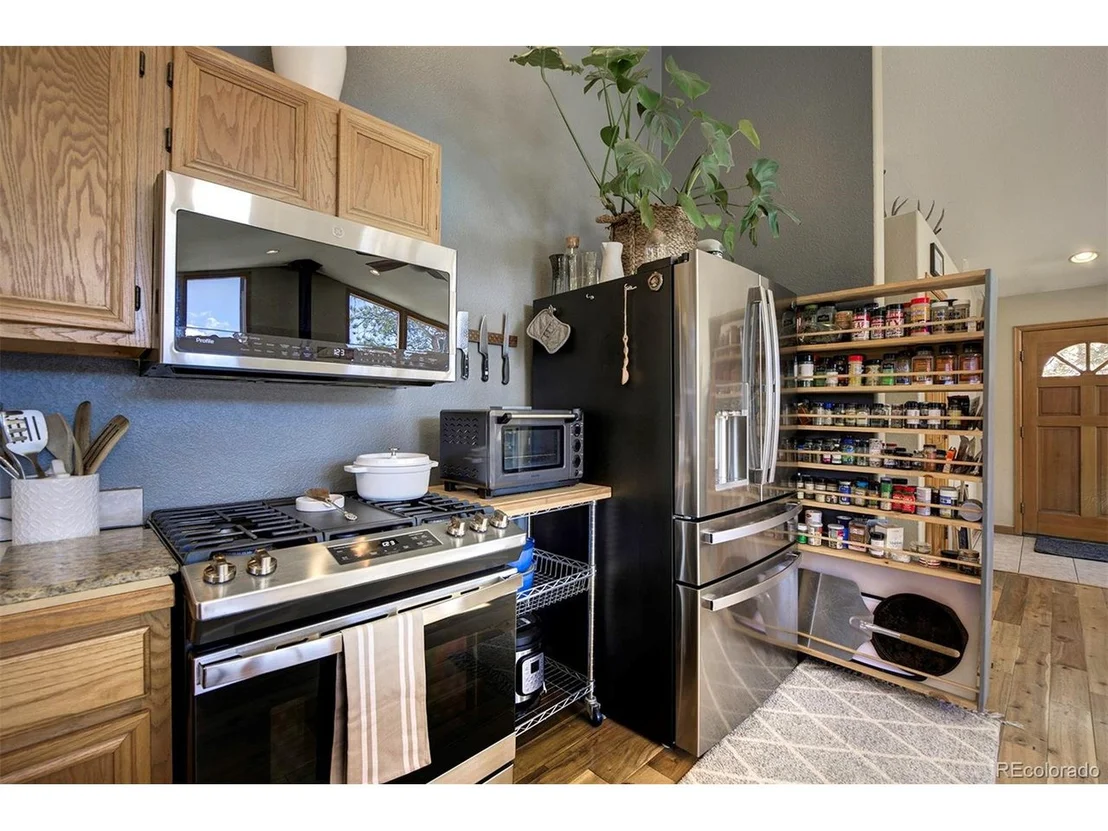 Photo of 454 Conifer Dr