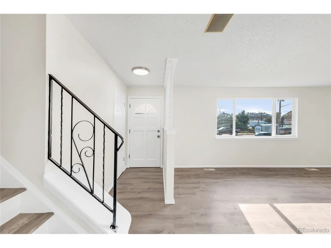 Photo of 9215 Lowell Blvd