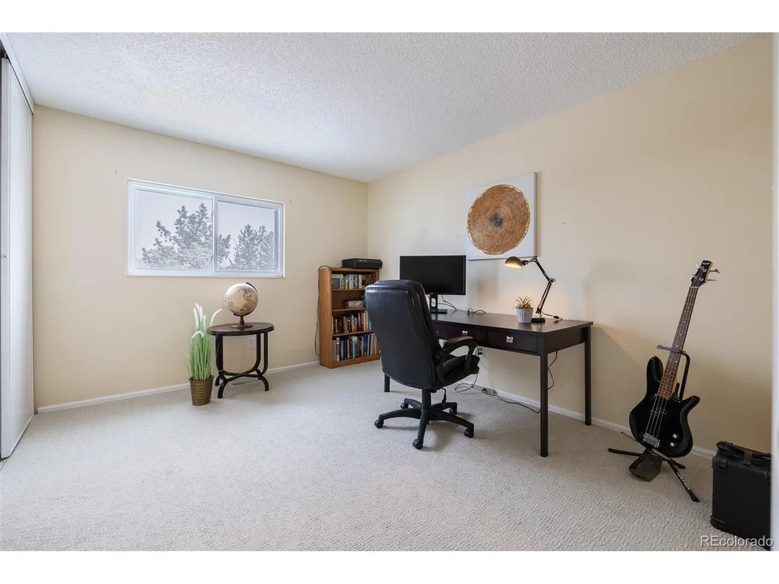 Photo of 11161 Brownstone Dr