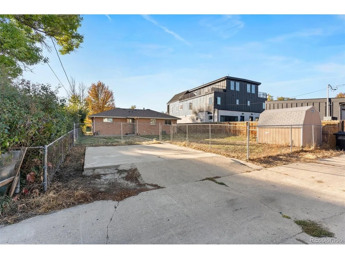 Photo of 2184 King St