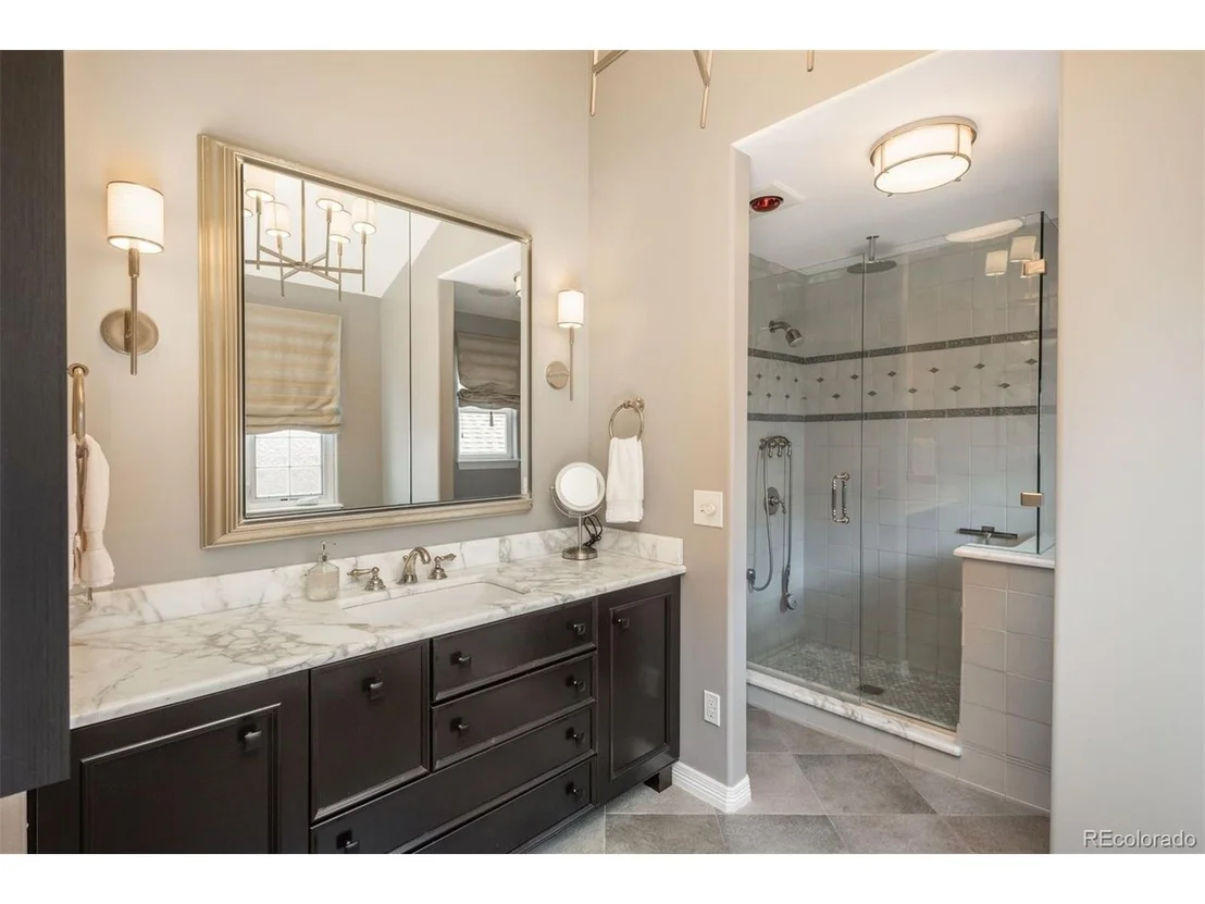 Photo of 1339 Castlepoint Cir