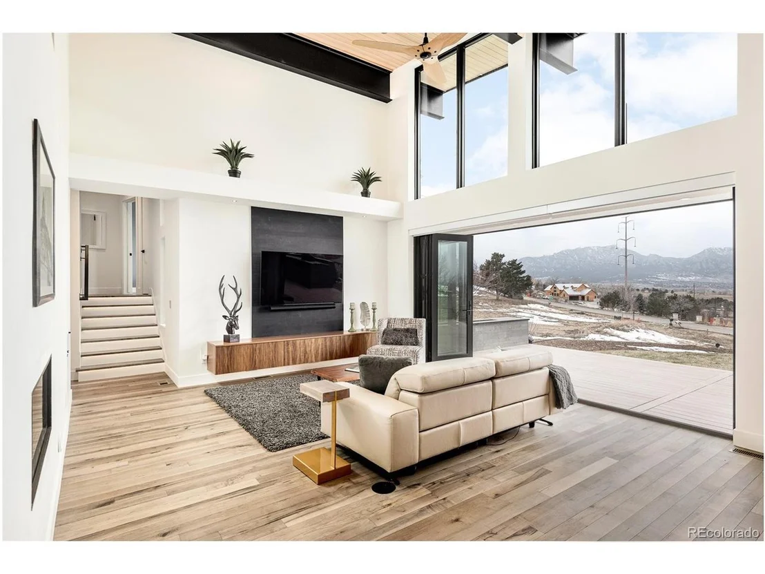 Photo of 7526 Spring Dr
