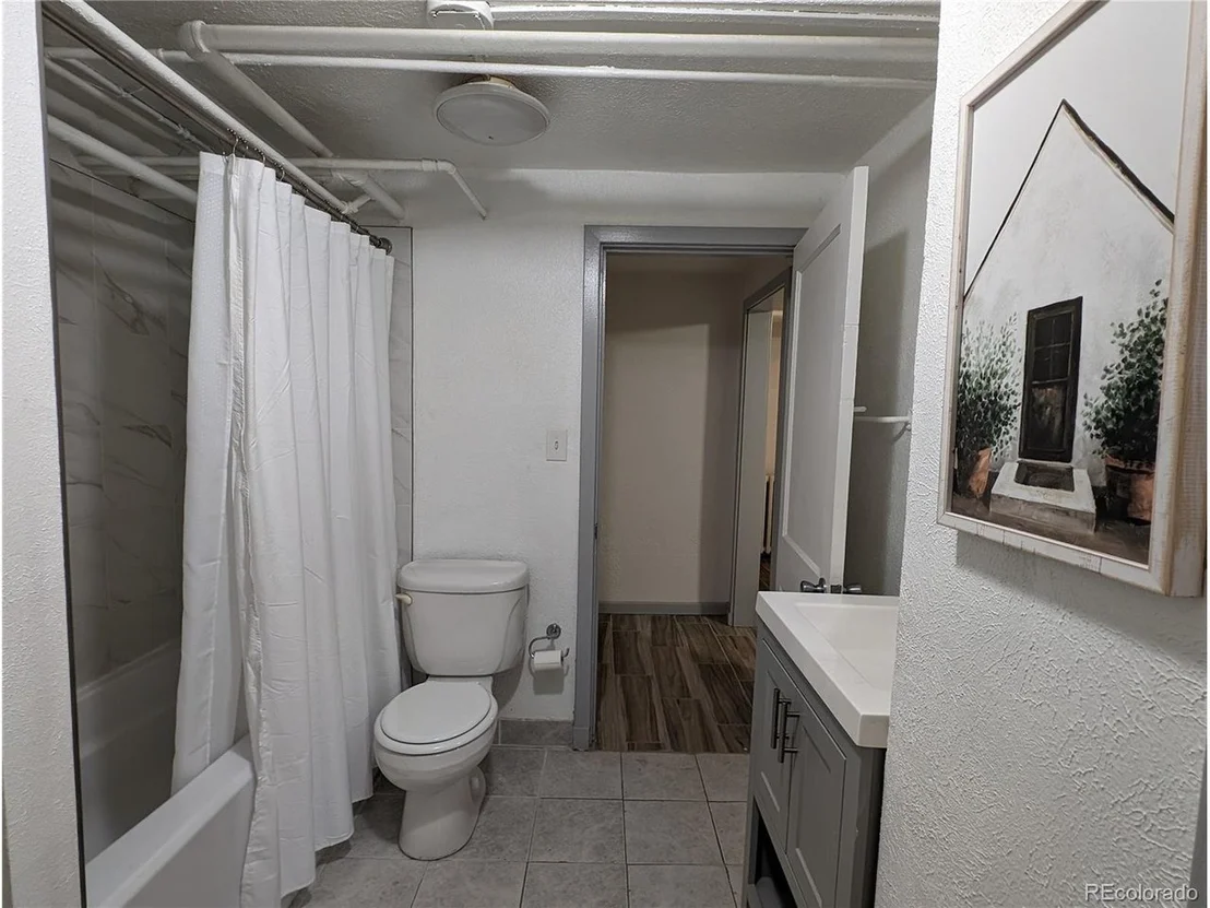 Photo of 601 Colorado Blvd