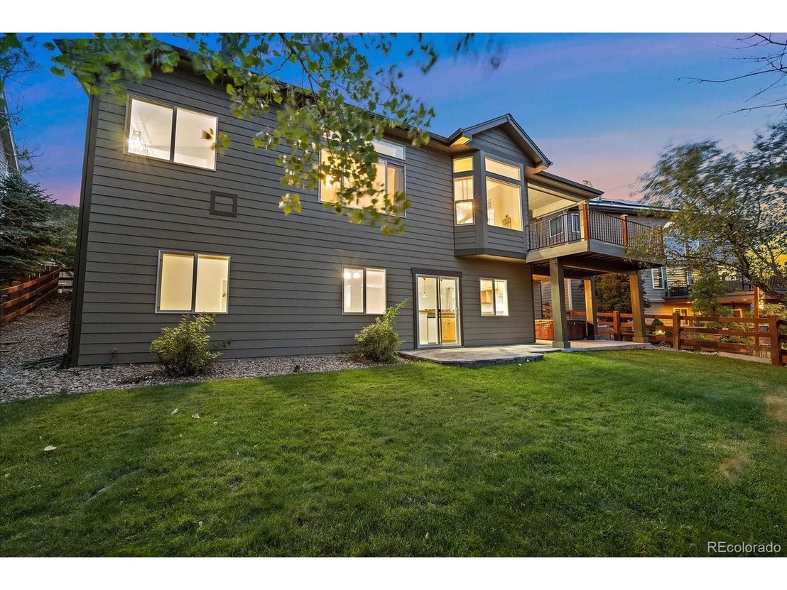 Photo of 828 Rabbit Run Dr