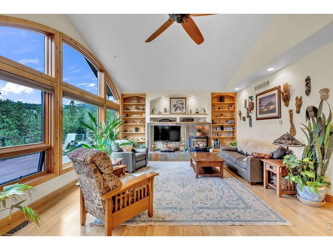 Photo of 165 Bison Dr