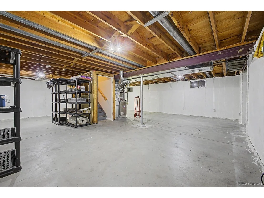 Photo of 8210 Jay Cir