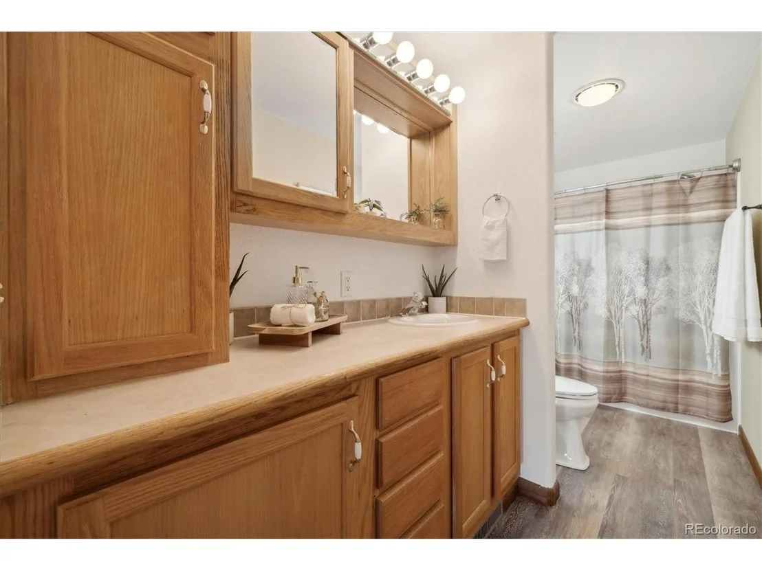 Photo of 271 Cherokee Pl
