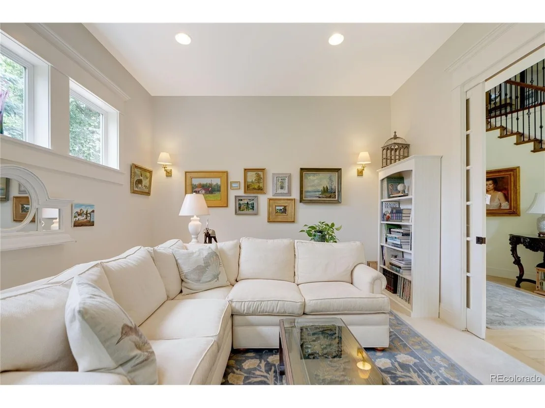 Photo of 7933 Anchor Dr