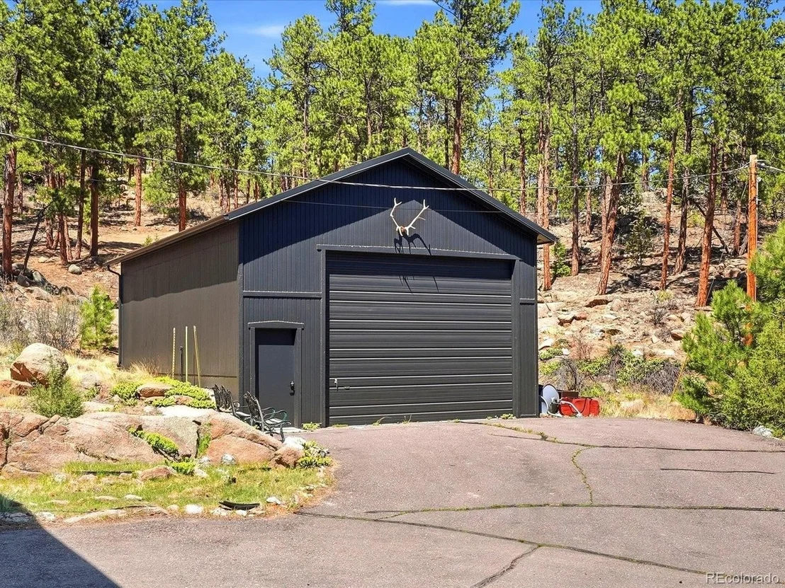 Photo of 475 Holmes Gulch Rd