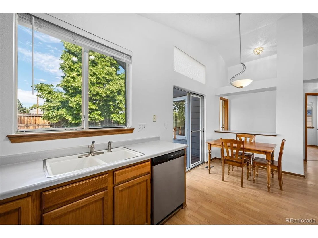 Photo of 8761 Cloverleaf Cir