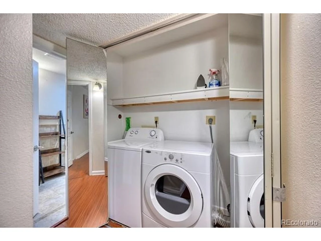 Photo of Unit 1302 at 209 Wright St