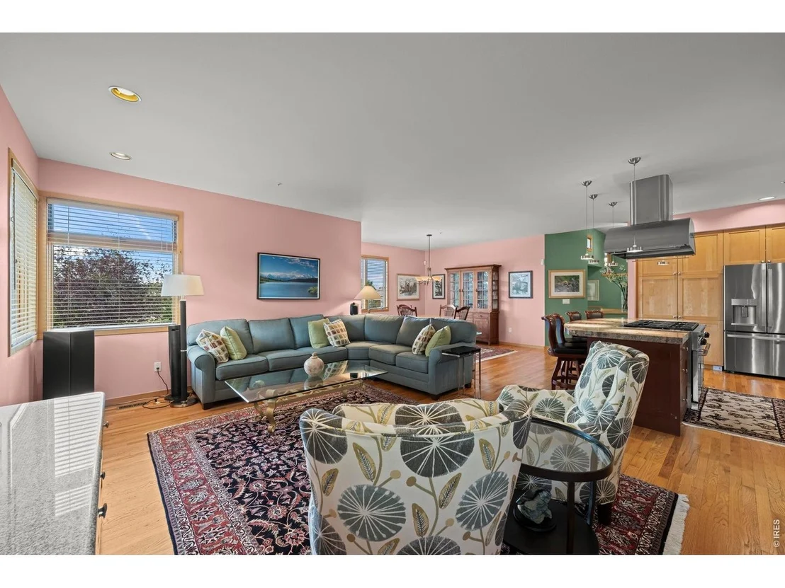 Photo of 7542 Crestview Dr