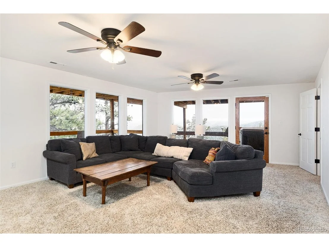 Photo of 443 Eagle Trl