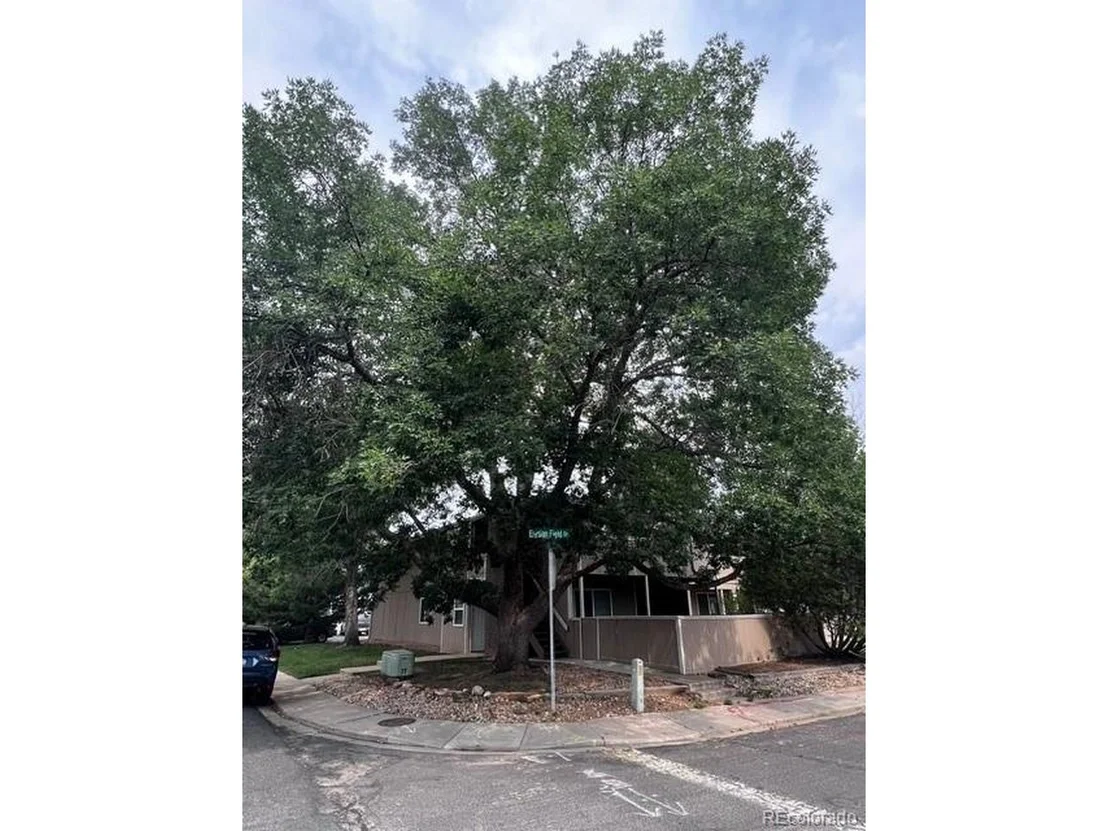Photo of Unit B at 1118 Centaur Cir