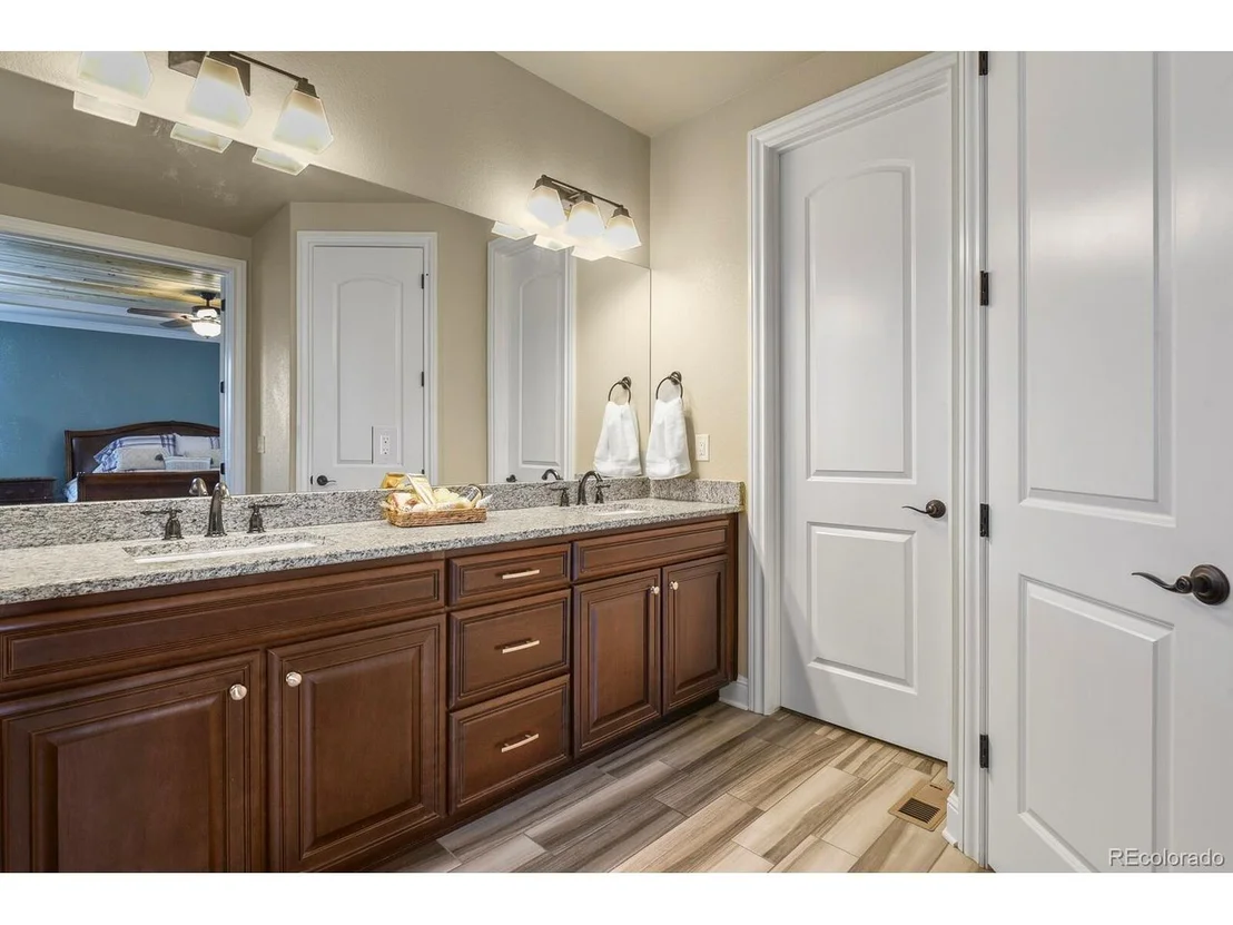 Photo of 11892 Discovery Cir