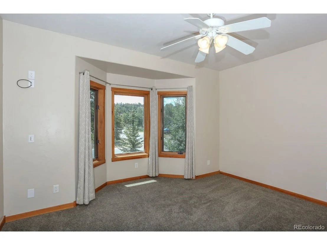 Photo of 11 Alpine Rd