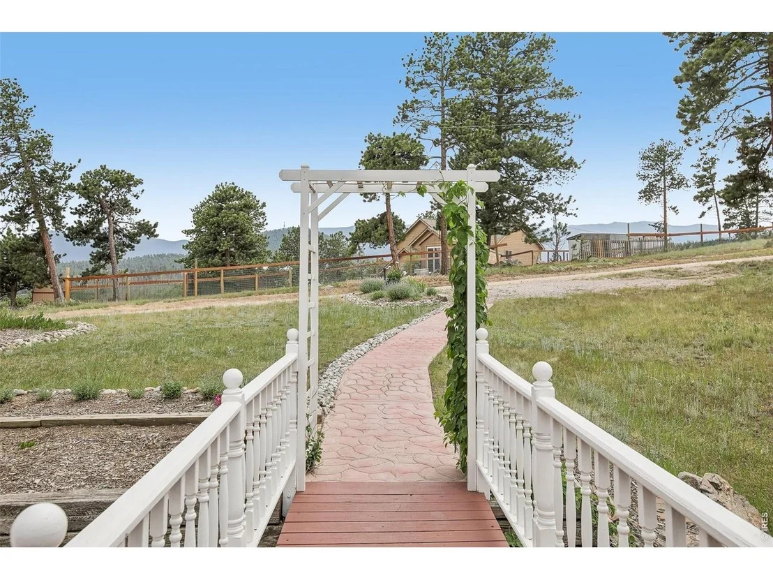 Photo of 278 Overlook Dr